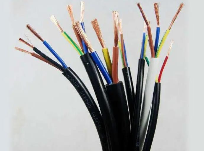 礦物絕緣電纜在加工生產(chǎn)的過(guò)程中對(duì)各個(gè)環(huán)節(jié)都非常嚴(yán)格.jpg 礦物絕緣電纜在加工生產(chǎn)的過(guò)程中對(duì)各個(gè)環(huán)節(jié)都非常嚴(yán)格.jpg